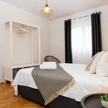 Apartment Lolly Задар Экстерьер фото